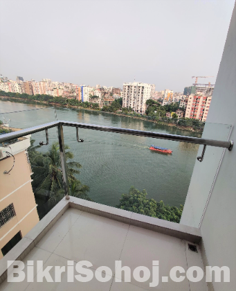 3BHK Fully Furnished Flat for Rent @ Gulshan-1,Lakeside